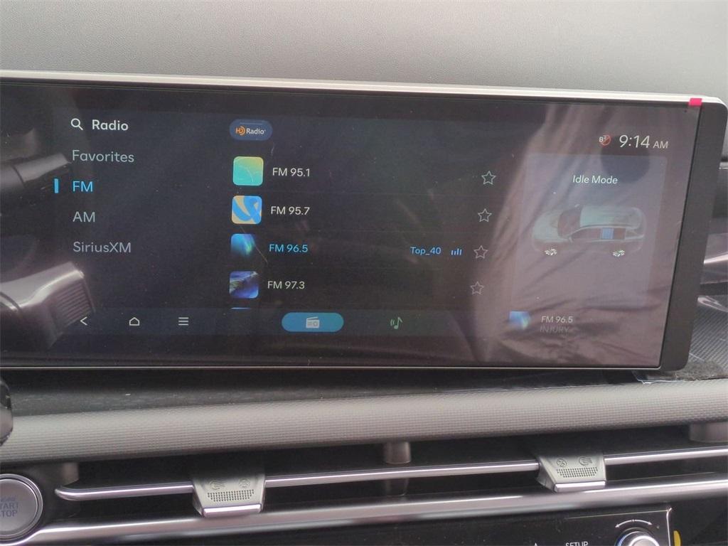 new 2025 Hyundai TUCSON Hybrid car, priced at $35,595
