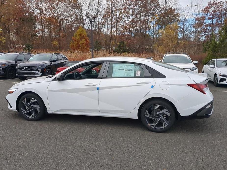 new 2025 Hyundai Elantra car, priced at $25,160