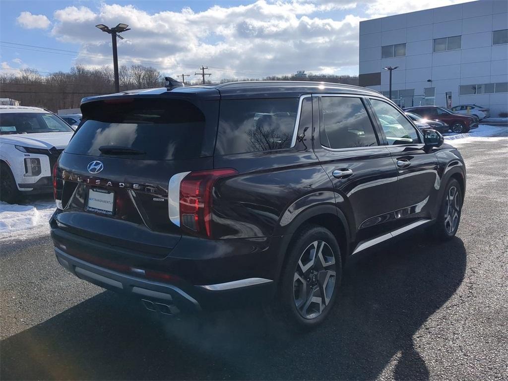 used 2024 Hyundai Palisade car, priced at $41,918