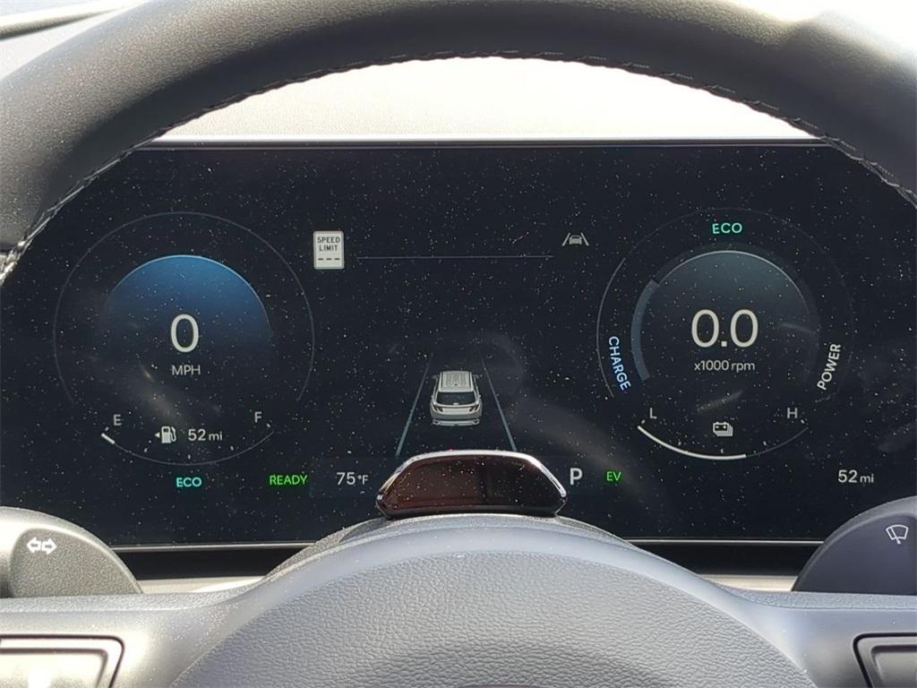 new 2025 Hyundai TUCSON Hybrid car, priced at $39,034