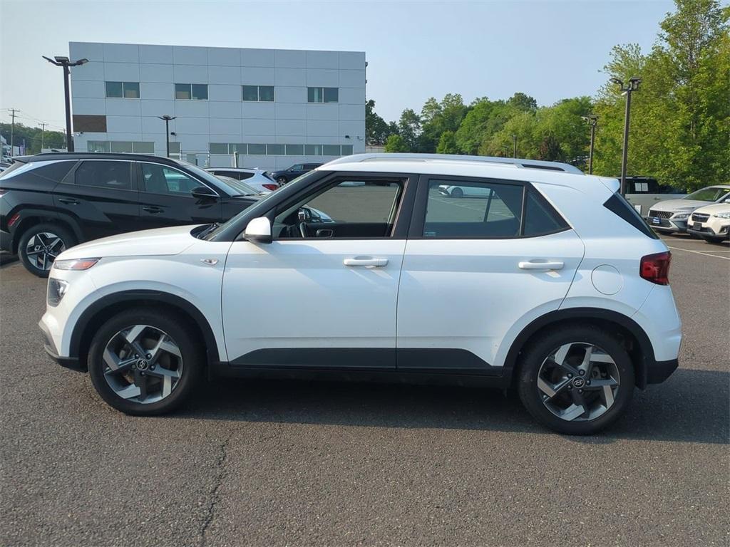 used 2022 Hyundai Venue car, priced at $15,889