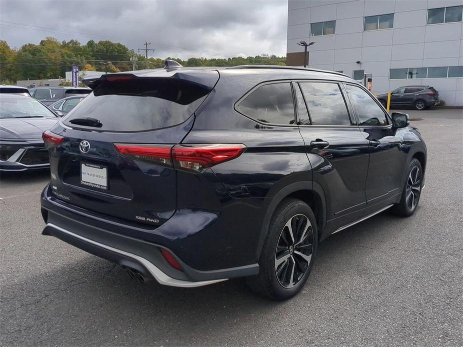 used 2021 Toyota Highlander car, priced at $35,798