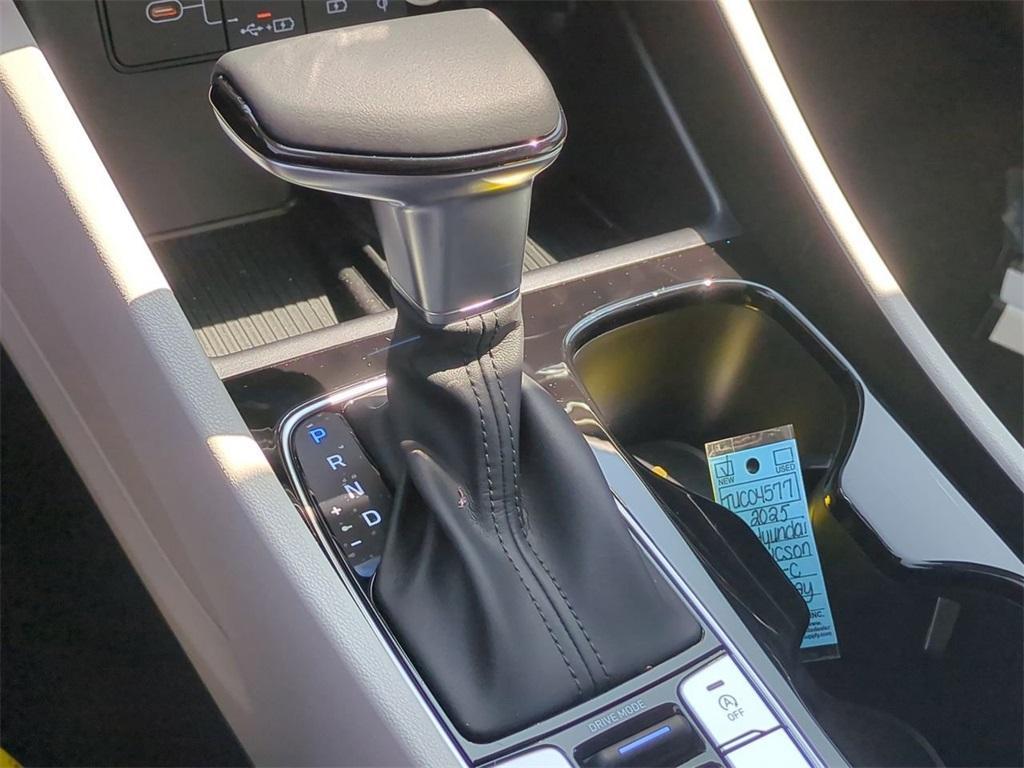 new 2025 Hyundai Tucson car, priced at $37,240