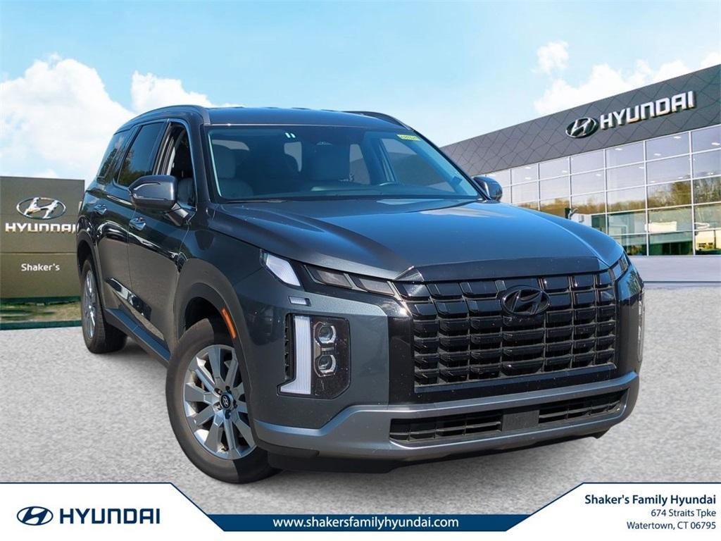 used 2025 Hyundai Palisade car, priced at $40,011