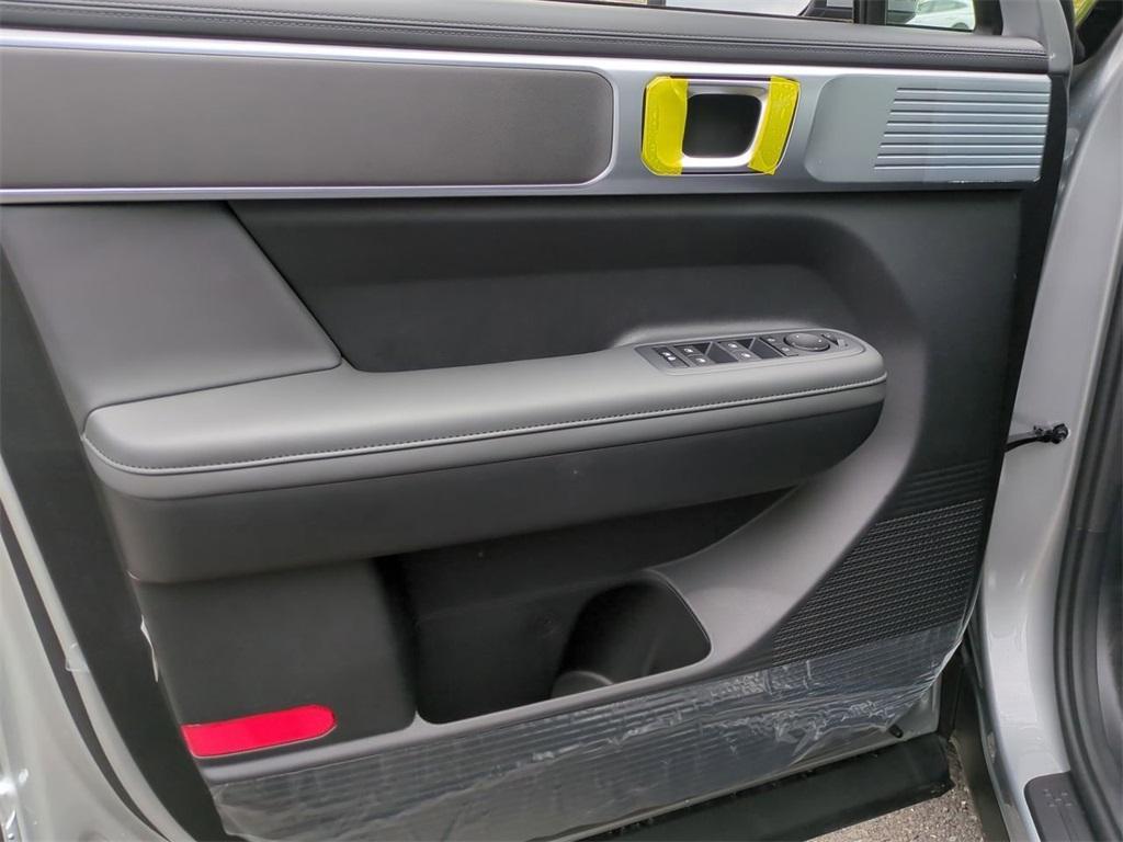 new 2025 Hyundai Santa Fe car, priced at $41,015