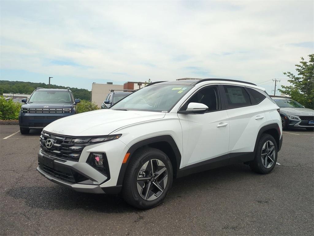 new 2025 Hyundai TUCSON Hybrid car, priced at $38,905