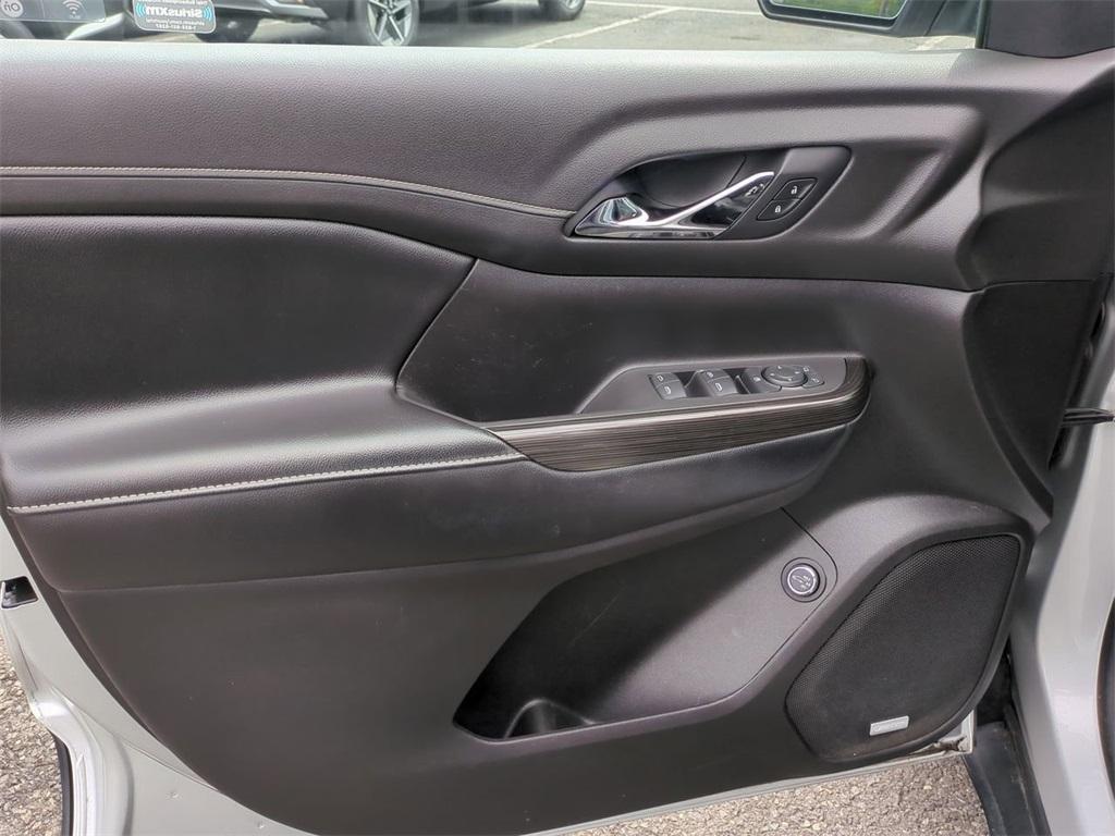 used 2019 GMC Acadia car, priced at $18,599