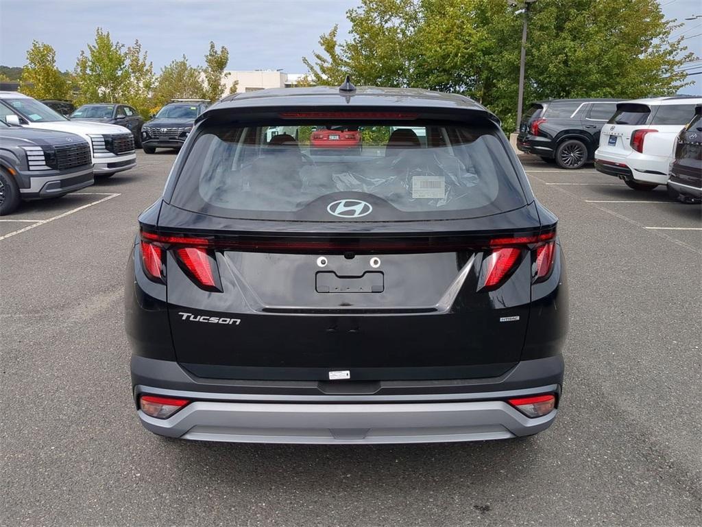 new 2026 Hyundai Tucson car, priced at $33,285