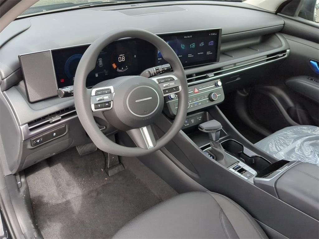 new 2026 Hyundai Tucson car, priced at $33,285