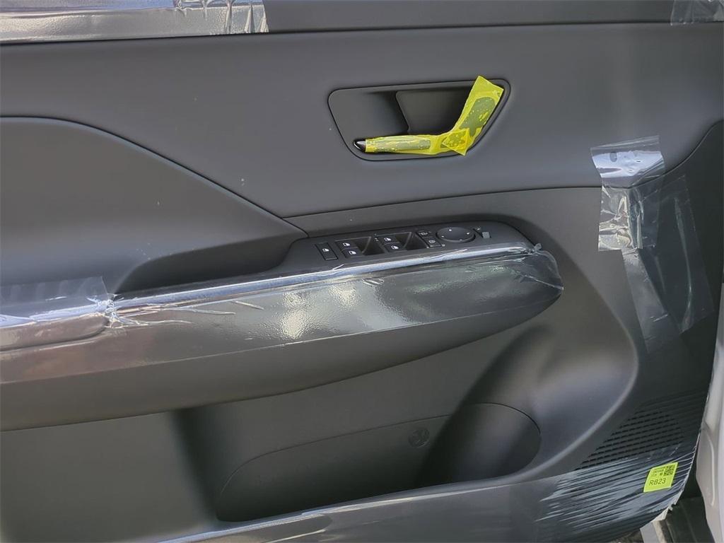 new 2025 Hyundai Kona car, priced at $33,319
