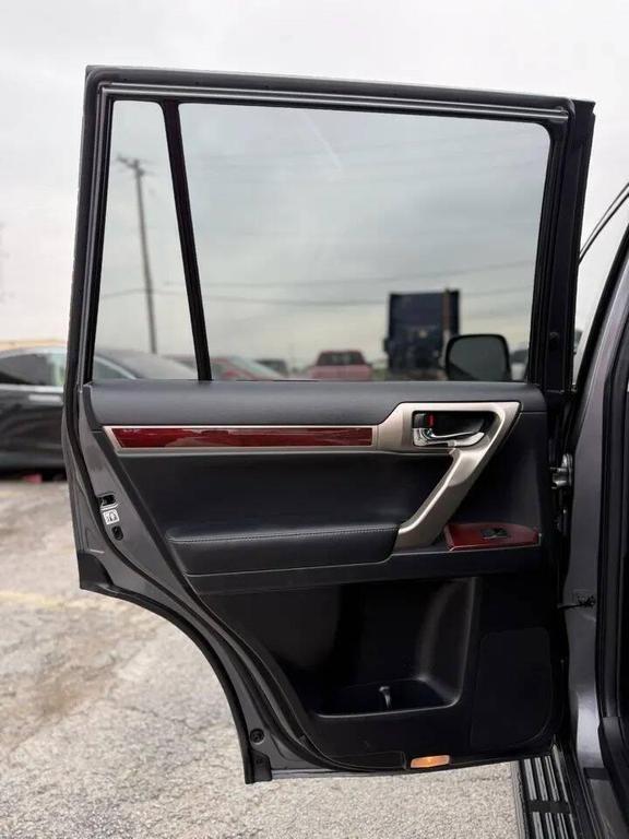 used 2015 Lexus GX 460 car, priced at $21,499