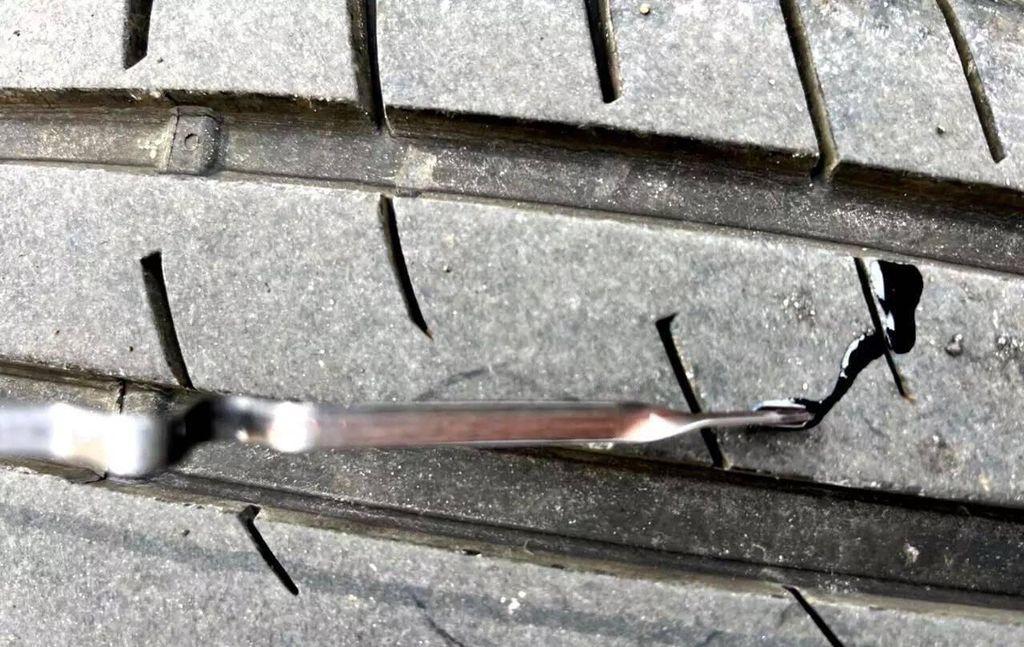 used 1996 Chevrolet Corvette car, priced at $10,999