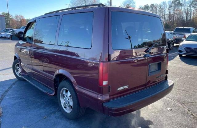 used 2003 Chevrolet Astro car, priced at $8,999