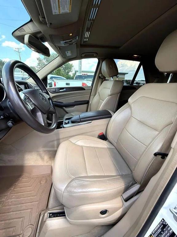 used 2015 Mercedes-Benz M-Class car, priced at $13,999