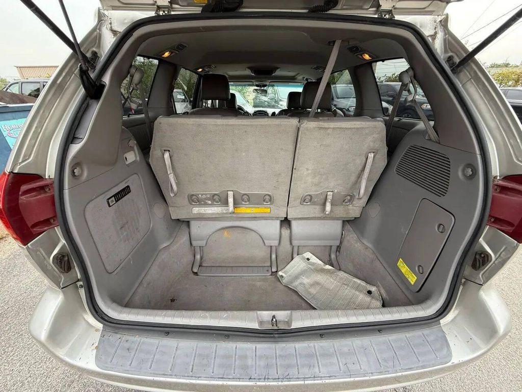 used 2004 Toyota Sienna car, priced at $4,299