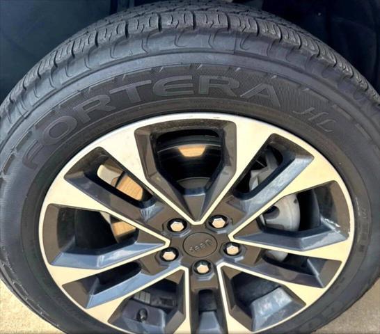 used 2021 Jeep Grand Cherokee L car, priced at $29,499