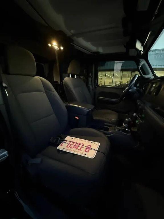 used 2021 Jeep Gladiator car, priced at $22,999