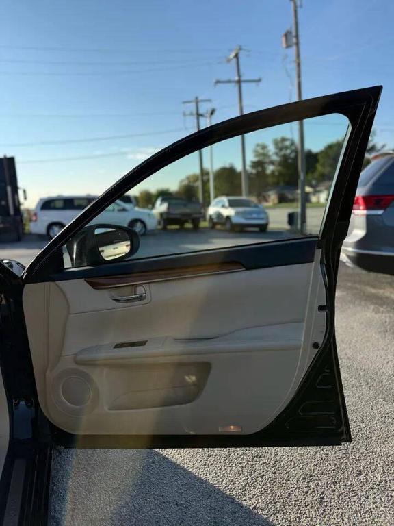 used 2014 Lexus ES 300h car, priced at $14,999