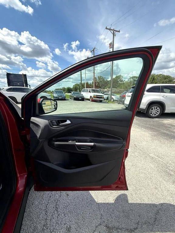 used 2018 Ford Escape car, priced at $10,499