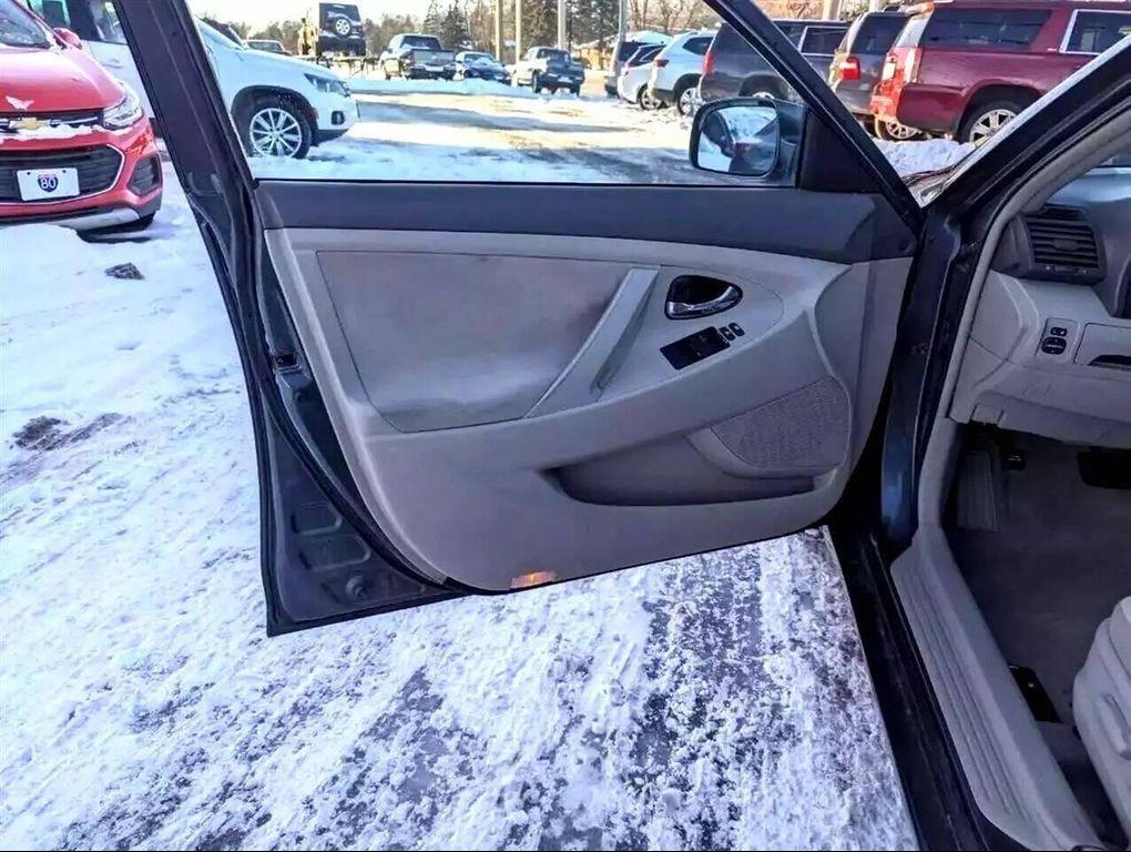 used 2007 Toyota Camry car, priced at $7,500