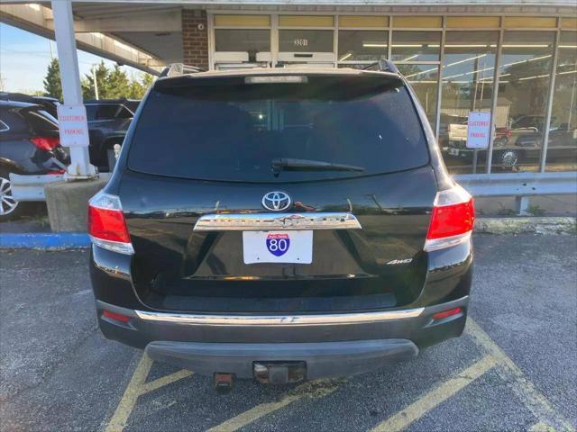 used 2013 Toyota Highlander car, priced at $12,749