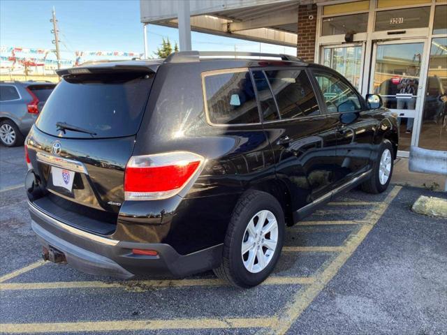 used 2013 Toyota Highlander car, priced at $12,749