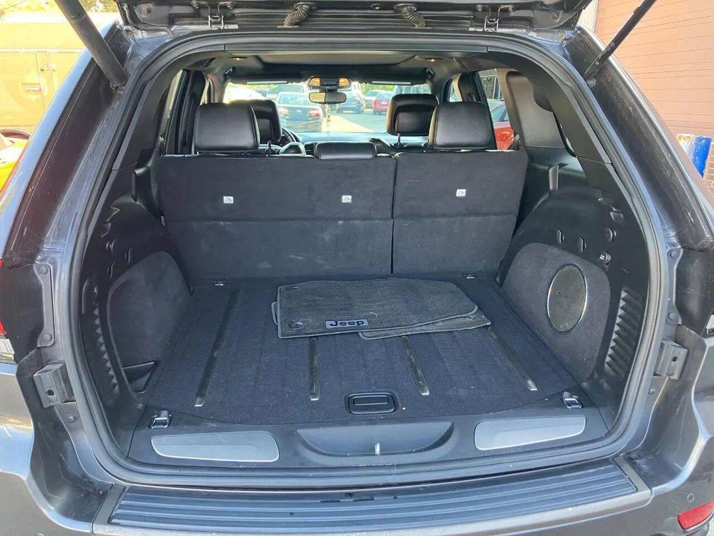 used 2017 Jeep Grand Cherokee car, priced at $13,999