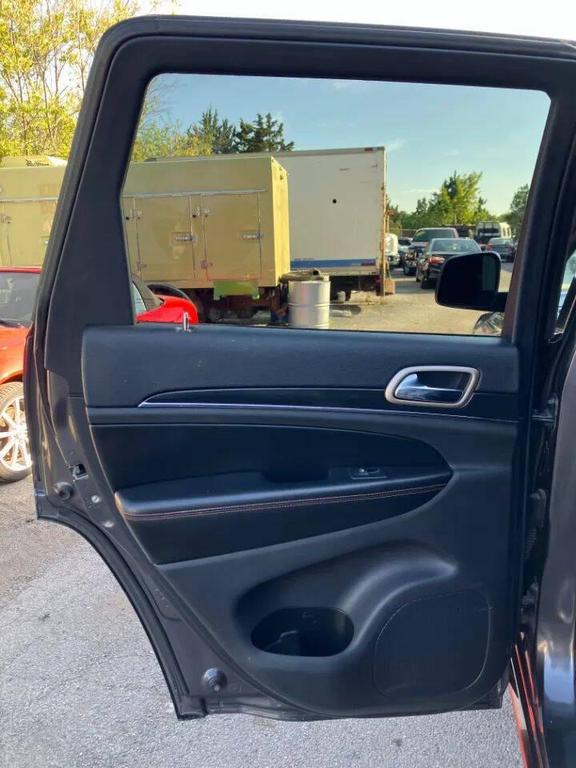 used 2017 Jeep Grand Cherokee car, priced at $13,999