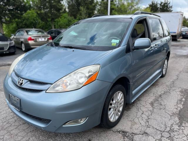 used 2007 Toyota Sienna car, priced at $9,999