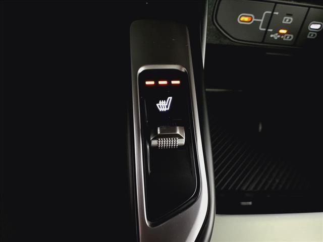 new 2025 Kia Sorento car, priced at $35,136