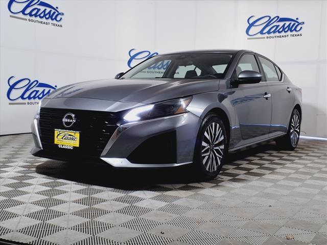used 2023 Nissan Altima car, priced at $21,514