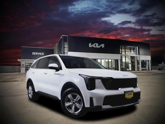 new 2025 Kia Sorento car, priced at $32,894