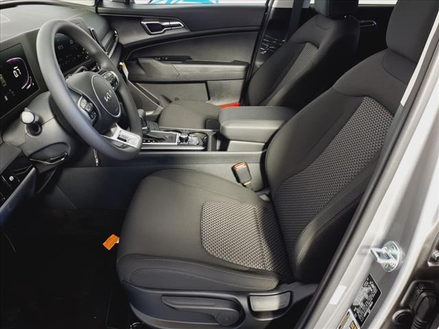 new 2025 Kia Sportage car, priced at $26,746