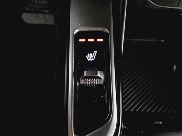 used 2024 Kia Sorento car, priced at $33,101