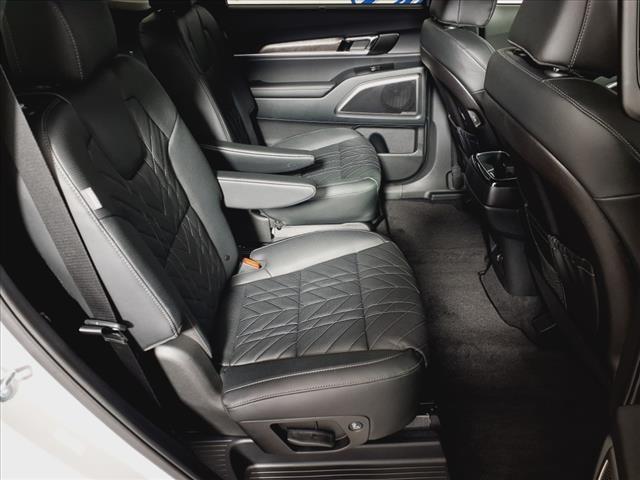 new 2025 Kia Telluride car, priced at $46,336