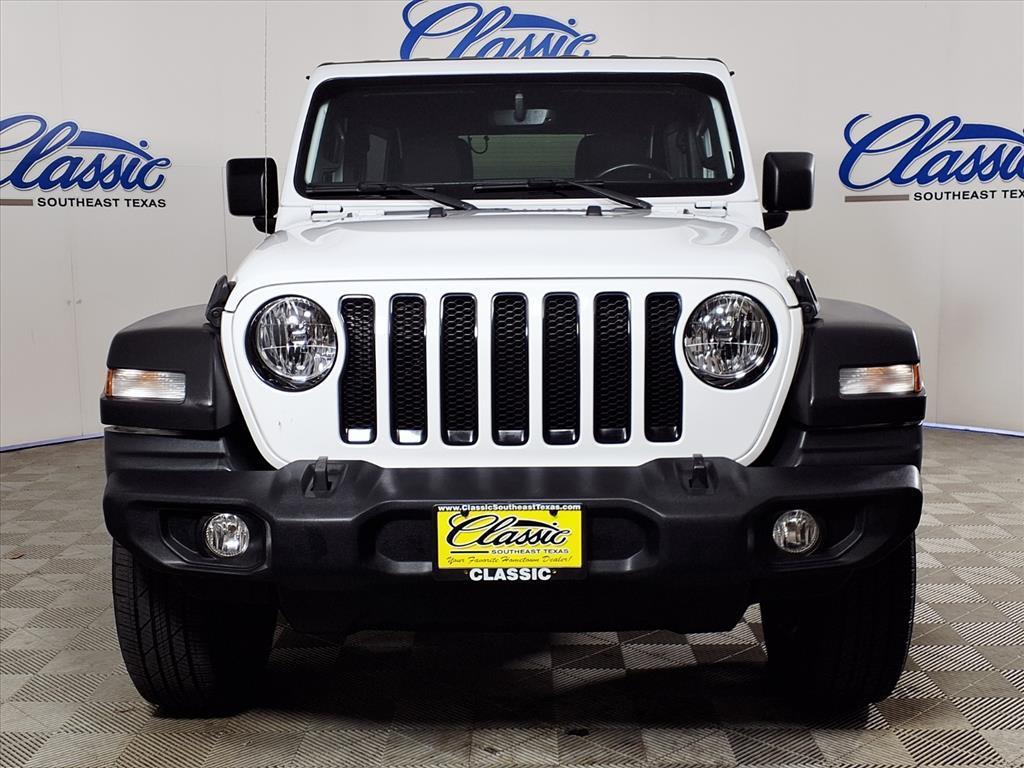 used 2021 Jeep Wrangler Unlimited car, priced at $31,995