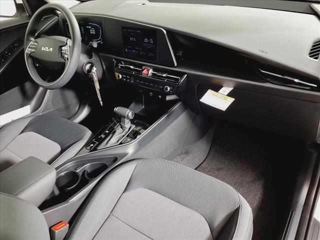 new 2025 Kia Niro car, priced at $27,341