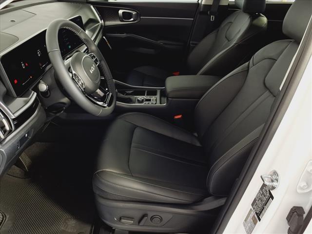 new 2025 Kia Sorento car, priced at $35,020