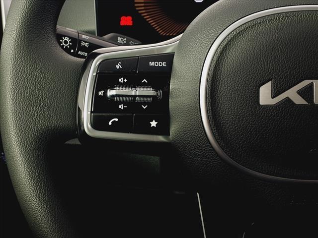 new 2025 Kia Sorento car, priced at $30,582