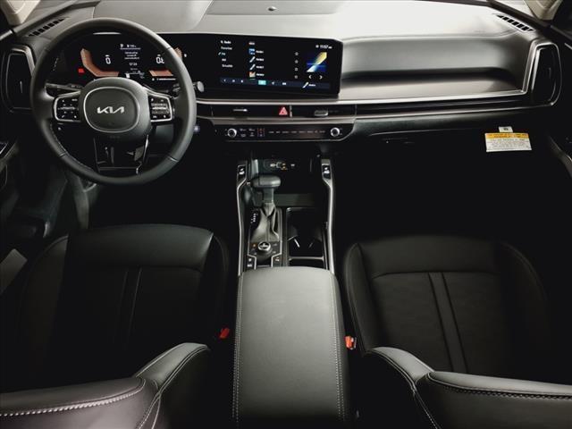 new 2025 Kia Sorento car, priced at $36,529