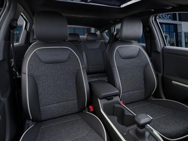 new 2025 Kia K4 car, priced at $27,365