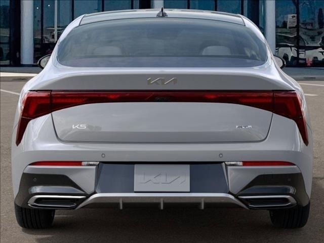 new 2025 Kia K5 car, priced at $30,154