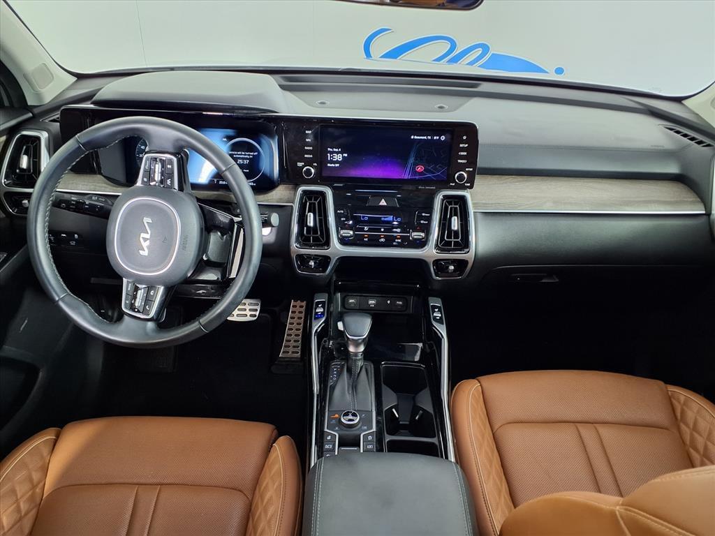 used 2023 Kia Sorento car, priced at $33,997