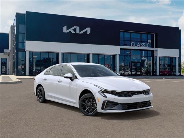 new 2025 Kia K5 car, priced at $27,616