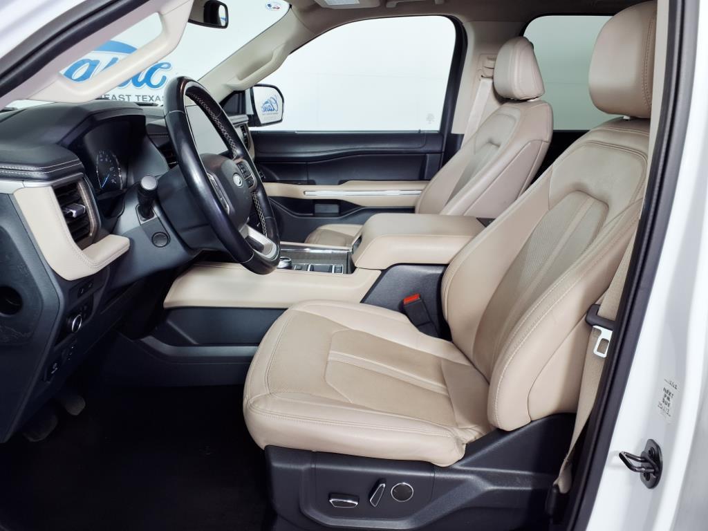used 2023 Ford Expedition car, priced at $43,305
