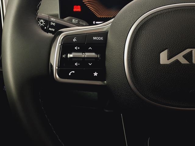 new 2025 Kia Sorento car, priced at $34,870