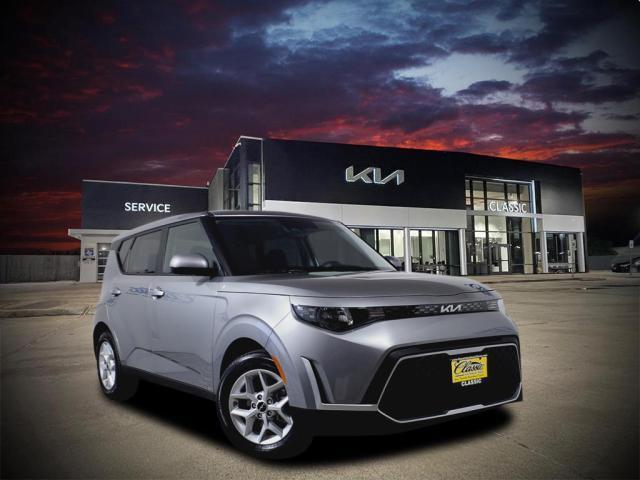 new 2025 Kia Soul car, priced at $22,880