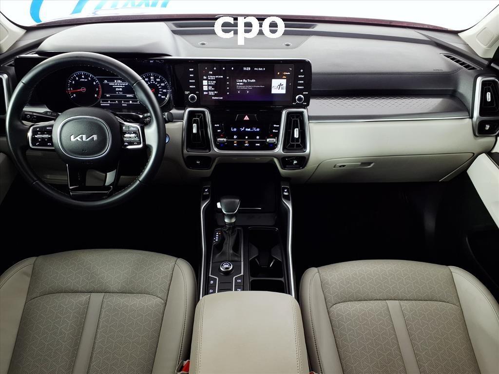 used 2023 Kia Sorento car, priced at $27,695