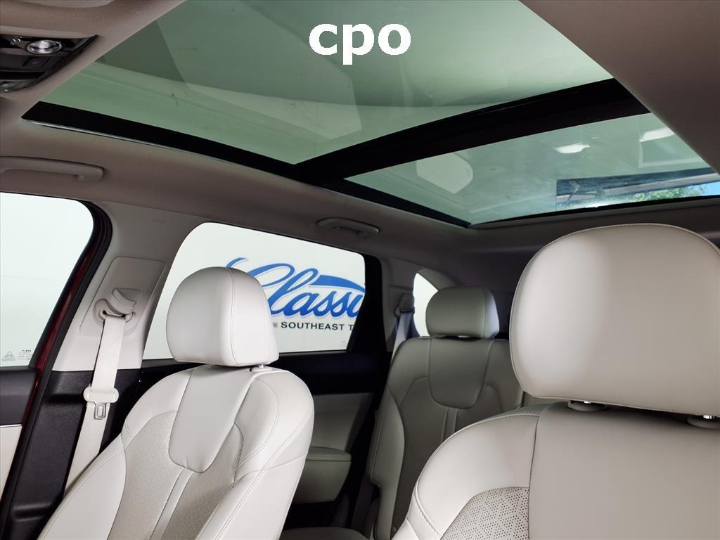 used 2023 Kia Sorento car, priced at $27,695