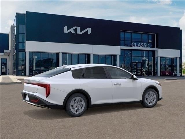 new 2025 Kia K4 car, priced at $22,376